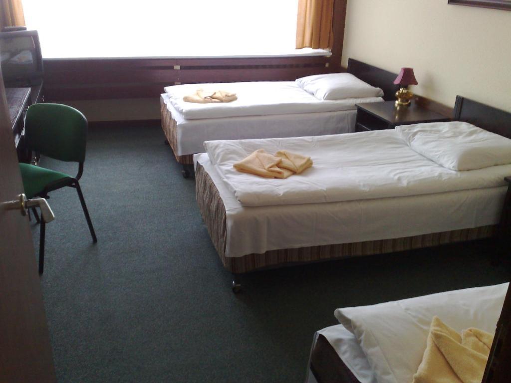 Olimpia Aparthotel Poznan Room photo